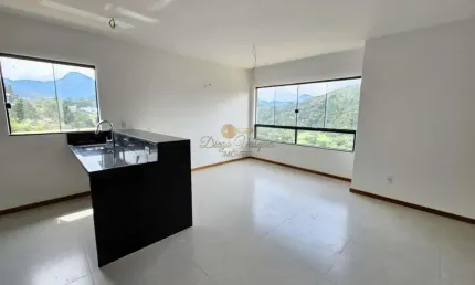 Casa em Condomínio para Venda em Teresópolis, Golfe, 3 dormitórios, 1 suíte, 3 banheiros, 2 vagas
