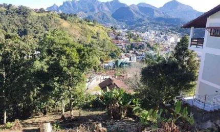 Terreno à venda na Rua Arnaldo Rizzi Lippi, 50, Parque São Luiz, Teresópolis