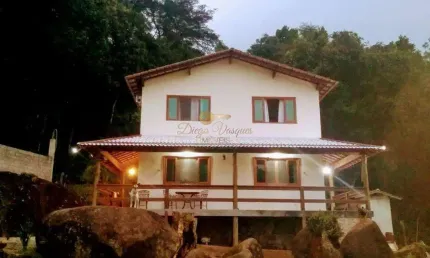 Casa para Venda em Guapimirim, Cotia, 4 dormitórios, 4 banheiros, 10 vagas