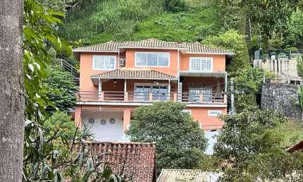 Casa em Condomínio para Venda em Petrópolis, Itaipava, 3 dormitórios, 3 suítes, 4 banheiros, 2 vagas