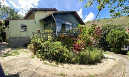 Casa para Venda em Teresópolis, Albuquerque, 5 dormitórios, 1 suíte, 3 banheiros, 1 vaga