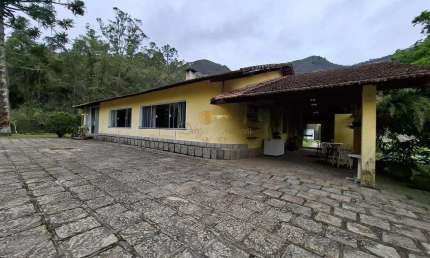 Casa para Venda em Teresópolis, Albuquerque, 10 dormitórios, 4 suítes, 8 banheiros, 8 vagas