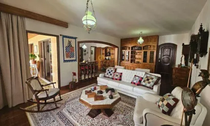 Apartamento para Venda em Teresópolis, Agriões, 4 dormitórios, 1 suíte, 3 banheiros, 2 vagas