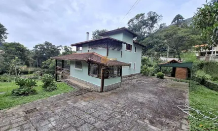 Casa para Venda em Teresópolis, Quebra Frascos, 3 dormitórios, 1 suíte, 3 banheiros, 5 vagas