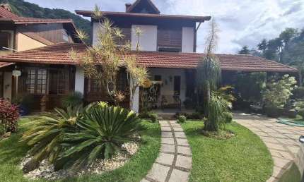 Casa em Condomínio para Venda em Teresópolis, Granja Guarani, 4 dormitórios, 4 suítes, 4 banheiros, 2 vagas