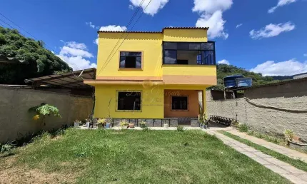 Casa para Venda em Teresópolis, Pessegueiros, 4 dormitórios, 2 banheiros, 3 vagas
