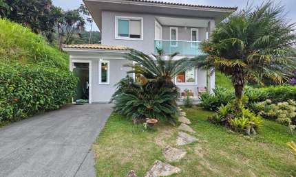 Casa em Condomínio para Venda em Teresópolis, Tijuca, 3 dormitórios, 3 suítes, 3 banheiros, 3 vagas
