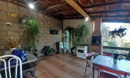 Casa para Venda em Teresópolis, Parque do Imbui, 2 dormitórios, 1 banheiro, 1 vaga