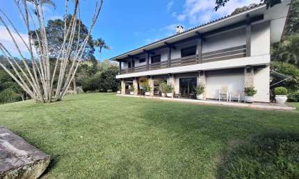 Casa para Venda em Teresópolis, Quebra Frascos, 5 dormitórios, 4 suítes, 5 banheiros, 2 vagas