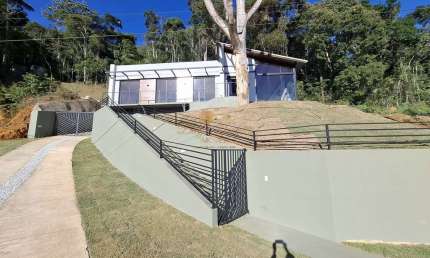 Casa em Condomínio para Venda em Teresópolis, Prata, 3 dormitórios, 1 suíte, 2 banheiros, 2 vagas