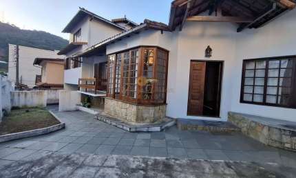 Casa para Venda em Teresópolis, Várzea, 5 dormitórios, 3 suítes, 5 banheiros, 3 vagas