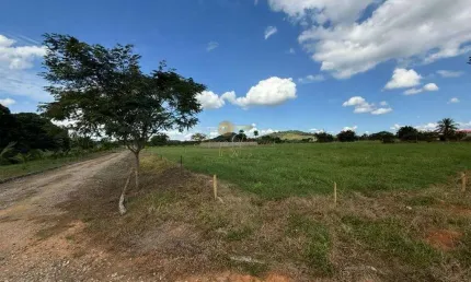 Terreno à venda na Estrada Martha Alcântara Fares, 1500, Cotia, Guapimirim