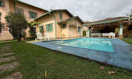Casa para Venda em Teresópolis, Araras, 6 dormitórios, 3 suítes, 6 banheiros, 6 vagas