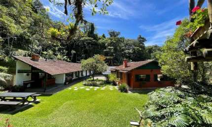 Casa para Venda em Teresópolis, Carlos Guinle, 7 dormitórios, 3 suítes, 7 banheiros, 10 vagas