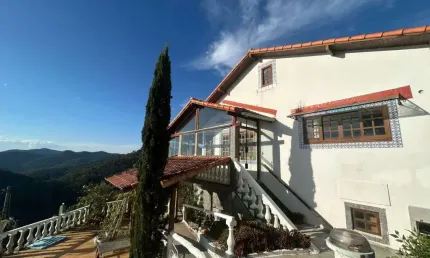 Casa em Condomínio para Venda em Petrópolis, Pedro do Rio, 4 dormitórios, 3 suítes, 4 banheiros, 2 vagas