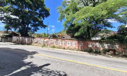 Casa para Venda em Teresópolis, Bom Retiro, 6 dormitórios, 4 banheiros, 2 vagas