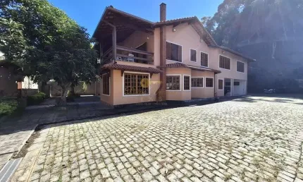 Casa em Condomínio para Venda em Teresópolis, Green Valley, 6 dormitórios, 3 suítes, 6 banheiros, 3 vagas