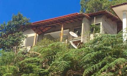 Casa em Condomínio para Venda em Teresópolis, Albuquerque, 3 dormitórios, 1 suíte, 2 banheiros, 1 vaga