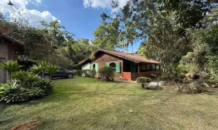 Casa para Venda em Teresópolis, Parque do Imbui, 3 dormitórios, 2 banheiros, 5 vagas