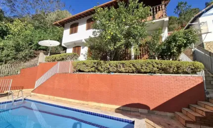 Casa para Venda em Teresópolis, Posse, 6 dormitórios, 4 suítes, 5 banheiros, 3 vagas