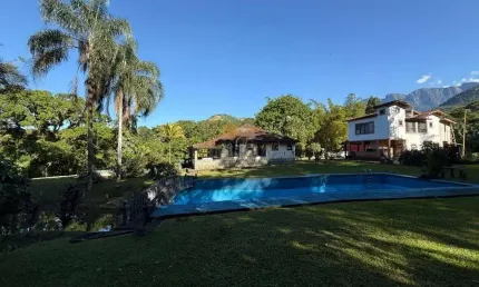 Sítio para Venda em Guapimirim, Várzea Alegre, 26 dormitórios, 28 suítes, 30 banheiros, 50 vagas
