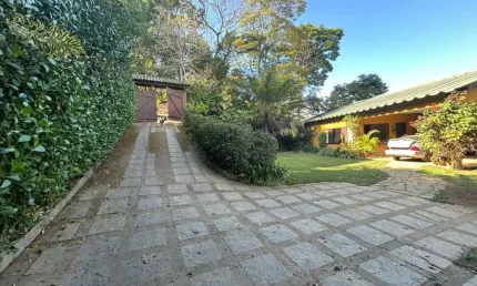 Casa para locação em petrópolis, pedro do rio, 4 dormitórios, 3 suítes, 5 banheiros, 5 vagas