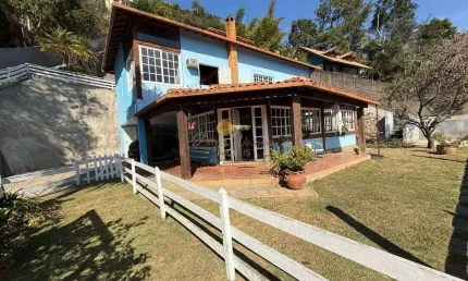 Casa para venda em teresópolis, golfe, 6 dormitórios, 3 suítes, 6 banheiros, 5 vagas