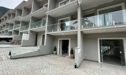 Casa em condomínio para venda em petrópolis, quarteirão brasileiro, 3 dormitórios, 1 suíte, 3 banheiros, 1 vaga