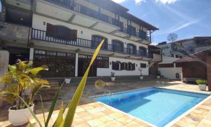 Casa para Venda em Teresópolis, Tijuca, 6 dormitórios, 3 suítes, 8 banheiros, 4 vagas