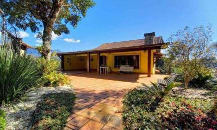 Casa para Venda em Teresópolis, Bom Retiro, 6 dormitórios, 5 suítes, 8 banheiros, 4 vagas