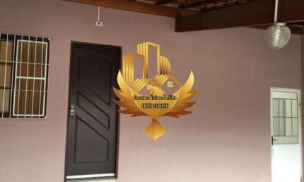 Casa à venda em Taubaté-SP, Parque São Luís: 2 quartos, 1 sala, 1 banheiro, 1 vaga, 160m² de área. Imperdível oportunidade!