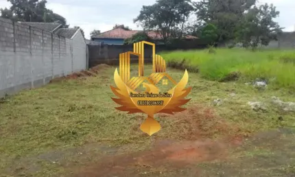 Terreno à venda no Jardim Continental III, Taubaté  por R$ 135.000