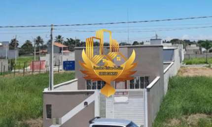 Casa para venda no bairro Areão em Taubaté-SP: 2 quartos, 1 suíte, 1 sala, 2 banheiros, 67 m², 1 vaga de garagem!