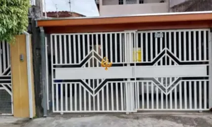 Casa impecável no parque aeroporto em taubaté-sp: 3 quartos, 1 sala, 2 banheiros, 2 vagas, 125m²!