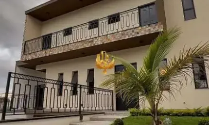 Casa de alto padrão em condomínio à venda em taubaté-sp, no bairro quiririm! 3 quartos, 1 suite, 1 sala, 4 banheiros, 4 vagas de garagem, 283 m². venha conferir!