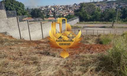 Terreno à venda no Jardim Hipica Pinheiro, Taubaté  por R$ 200.000