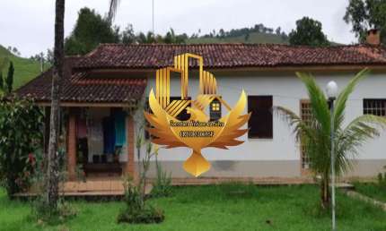 Fazenda à venda em Jacareí-SP: 3 quartos, 1 sala, 2 banheiros, 20 vagas de garagem, 1.210.000 m². Confira agora!