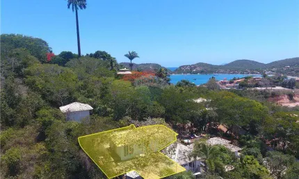 Loft à venda na Praia da Ferradura, Búzios, vendido por R$ 700.000