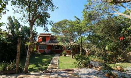 Casa à venda estilo chácara com 5 dormitórios e 116 m² no Alto da Rasa/Búzios