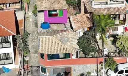 À venda uma Kitnet um Monoambiente e uma Suíte em Geriba em Búzios
