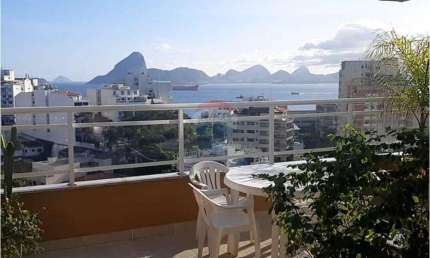 Vendo cobertura em Niterói, 2 quartos (1 suíte), 2 vagas, 194 m2, com vista mar