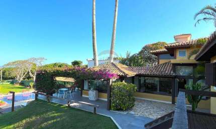 Exuberante casa à venda na Ferradura em Armação dos Búzios! R$ 4.100.000