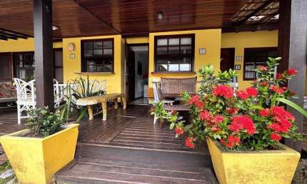 Casa à venda com RGI em Condomínio Perto da Praia de Geribá em Búzios!