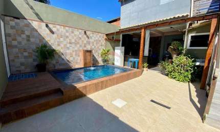 Casa com piscina à venda em Búzios - Vila Verde R$ 225.000