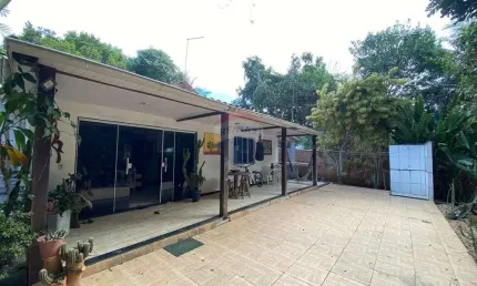 À venda: Casa linda com amplo terreno de 2.263 m² no Alto da Boa Vista, Armação dos Búzios