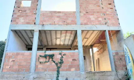À venda: Casa na Rasa, Armação dos Búzios – RJ, por R$150.000