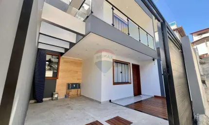 À venda: casa a 500m da praia de tucuns, armação dos búzios, por r$500.000