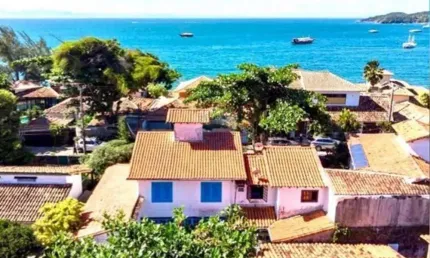 Casa à venda na praia do canto, centro de búzios!!!