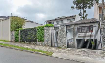 Casa para Venda em São José dos Pinhais, Aristocrata, 5 dormitórios, 1 suíte, 3 banheiros, 3 vagas