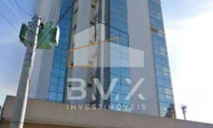 Sala Comercial em Condomínio Comercial de Alto Padrão na Vila Trujillo, Sorocaba-SP: 1 sala, 2 banheiros, 5 vagas, 150m²!